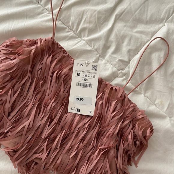 Pink fringe top NWT - Picture 4 of 4